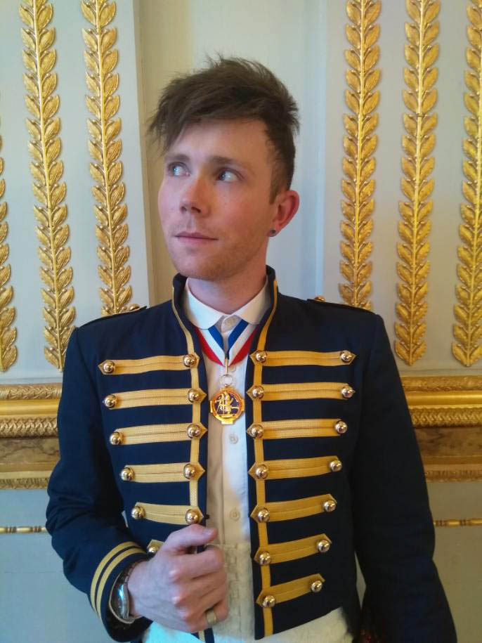 Portrait du créateur Thom De Corbie lors de sa remise de médaille de Meilleur Ouvrier de France en 2019.